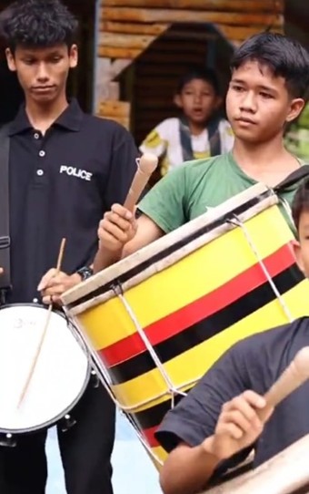 Menyambut Tamu dengan Adat: Tari Pasambahan, Gandang Tansa, dan Silek Galombang di Desa Pakasai
